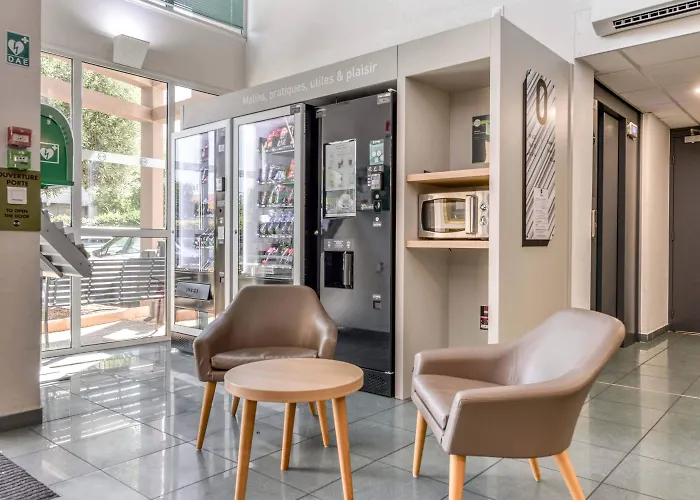 B&B Hôtel Béziers Hotel